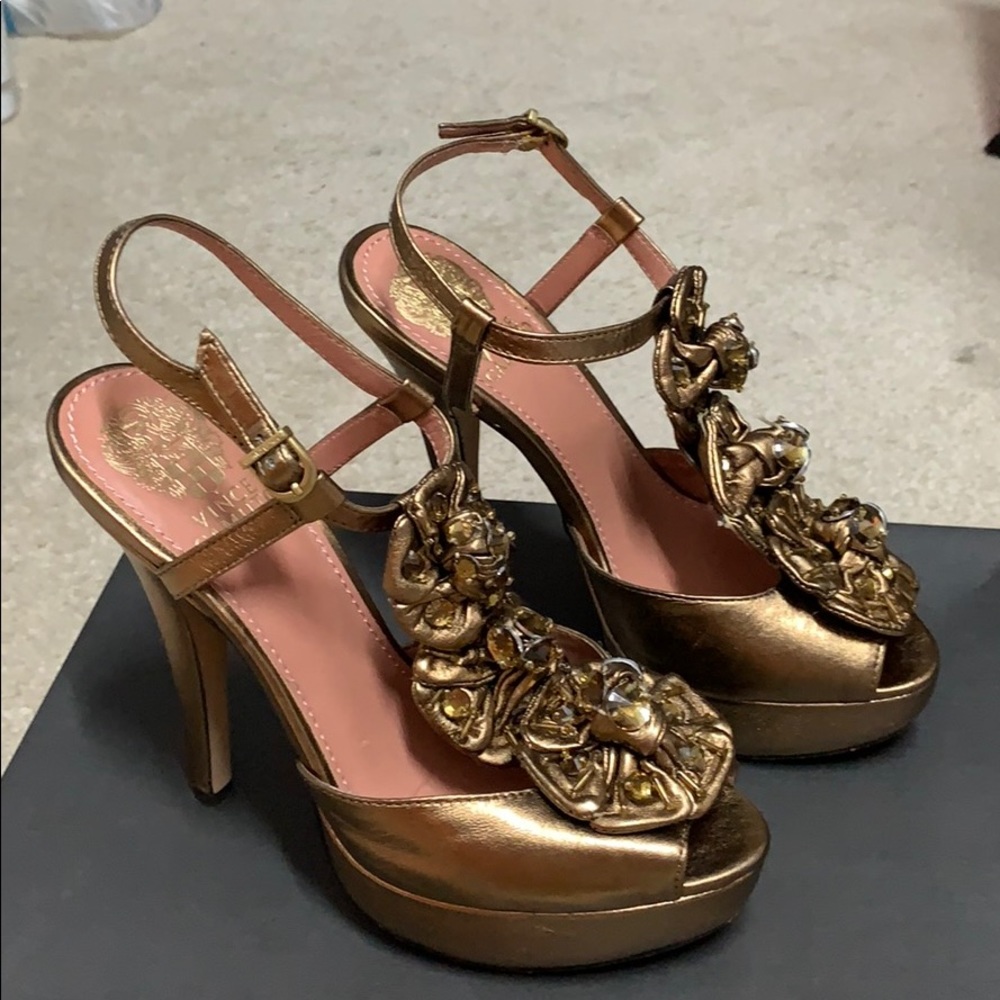 Vince Camuto